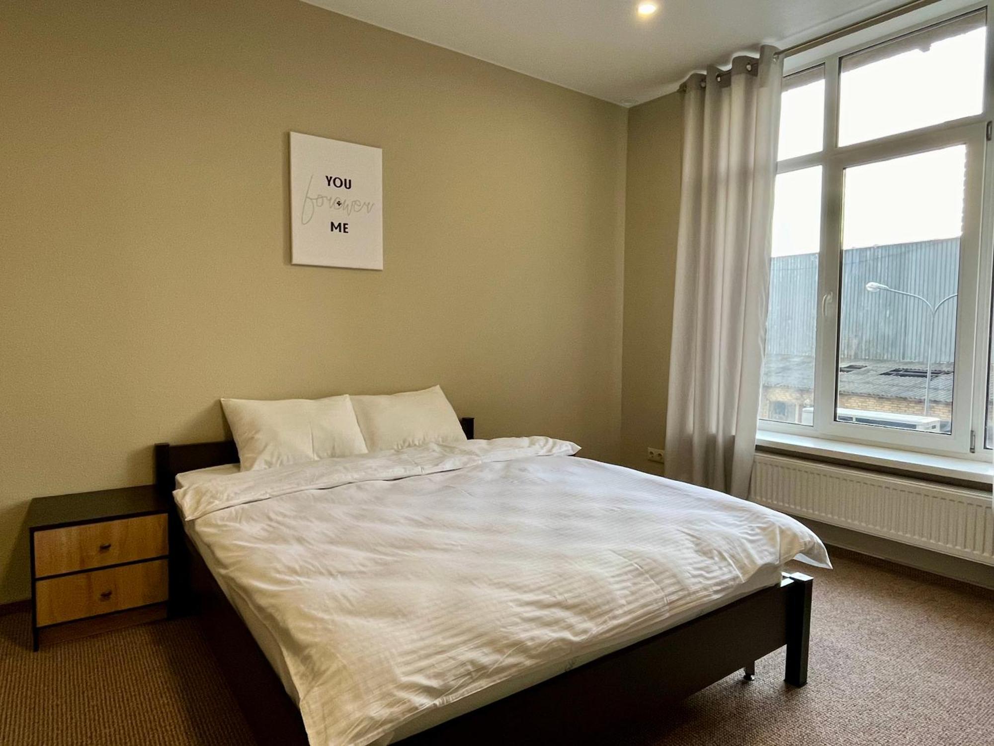4Room Hostel 키예프 외부 사진
