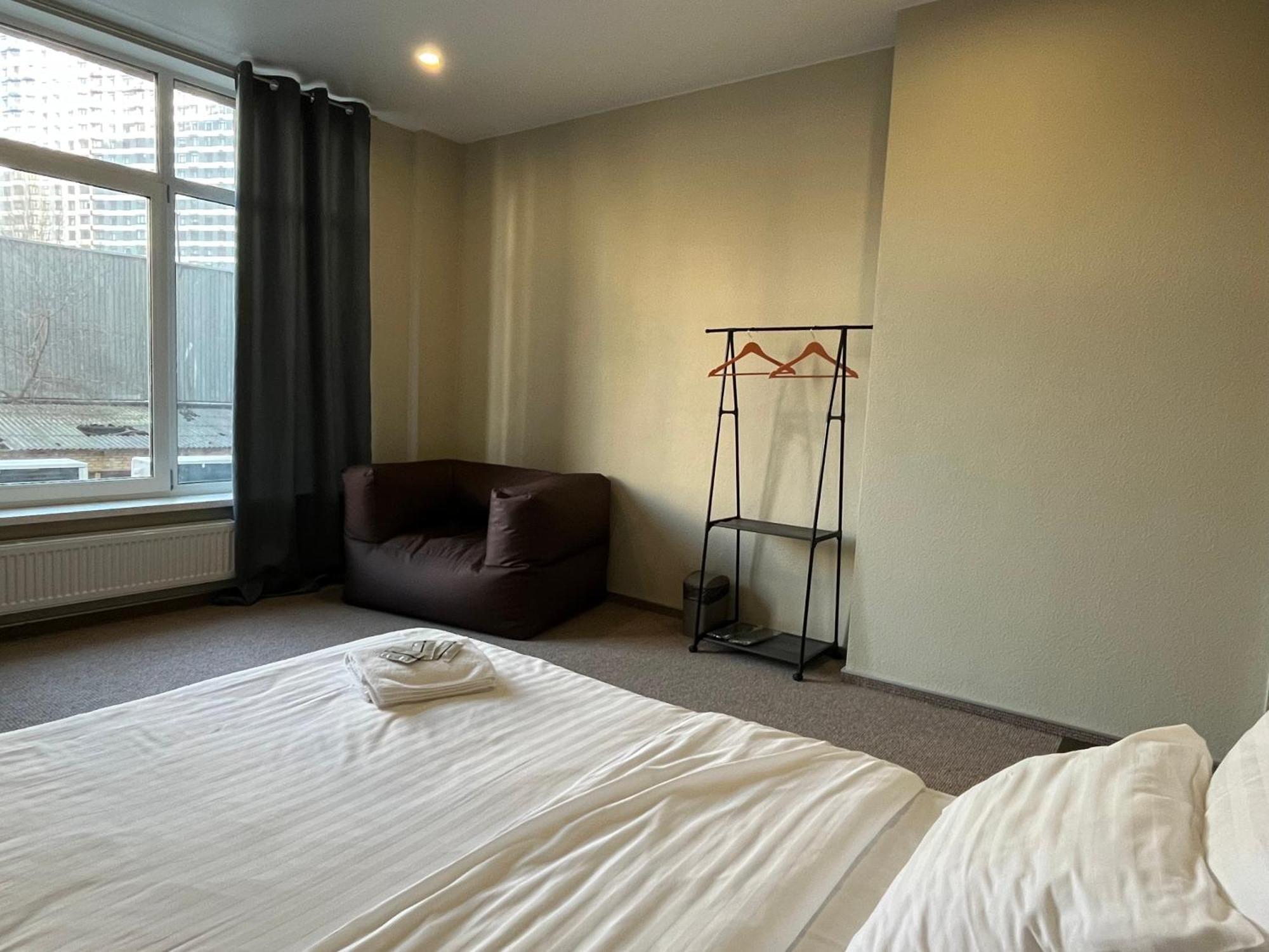 4Room Hostel 키예프 외부 사진