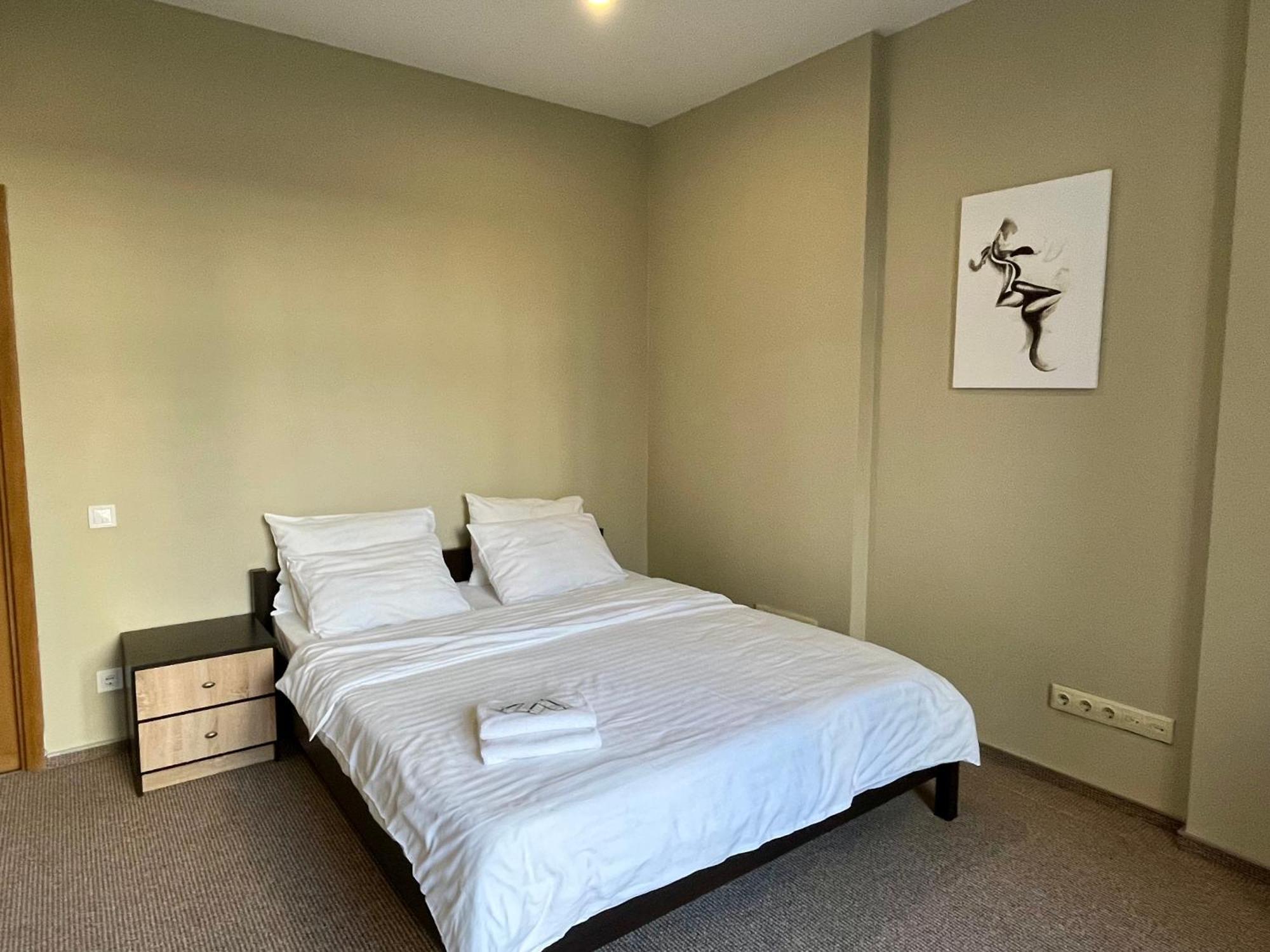 4Room Hostel 키예프 외부 사진