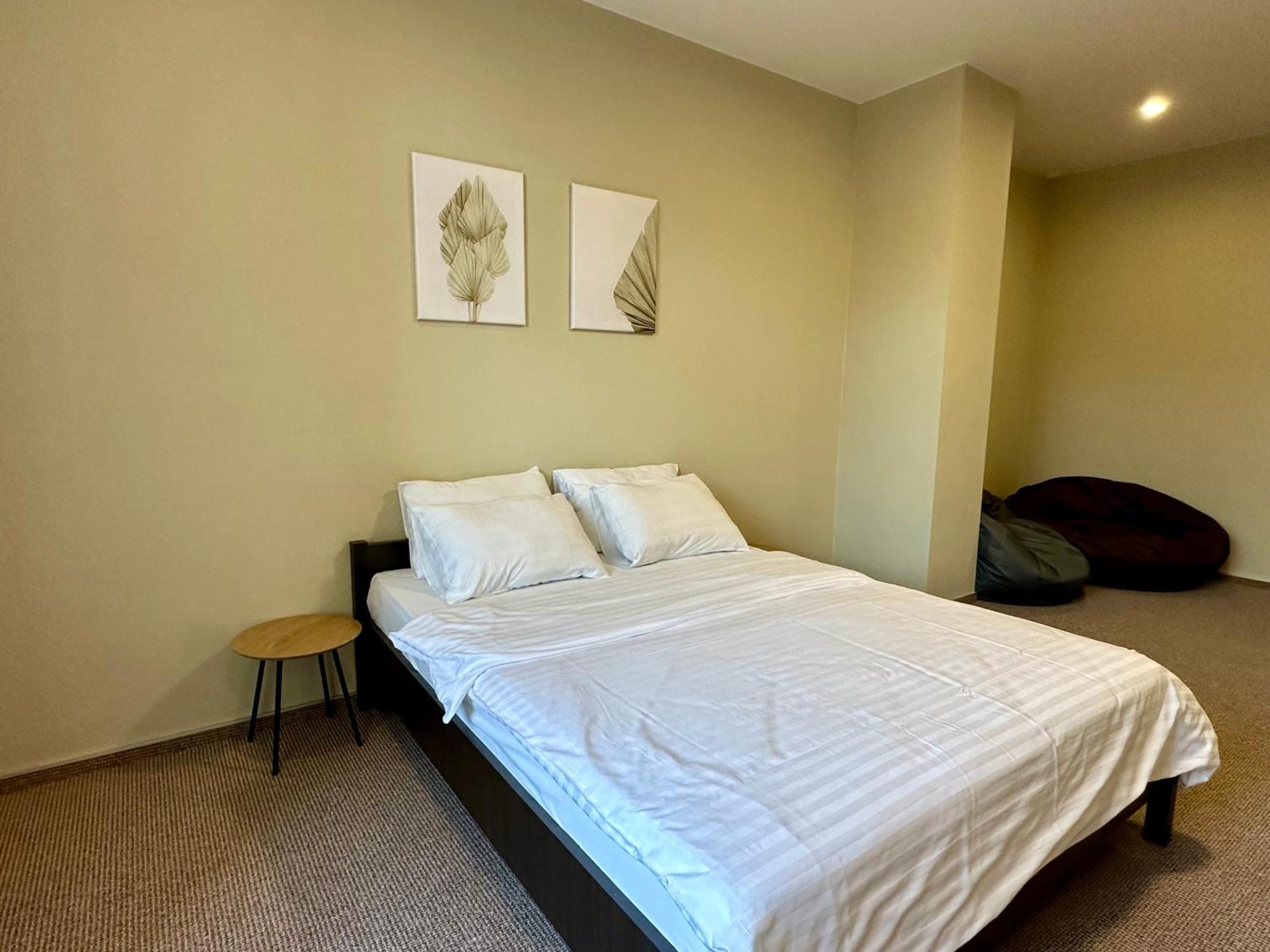 4Room Hostel 키예프 외부 사진